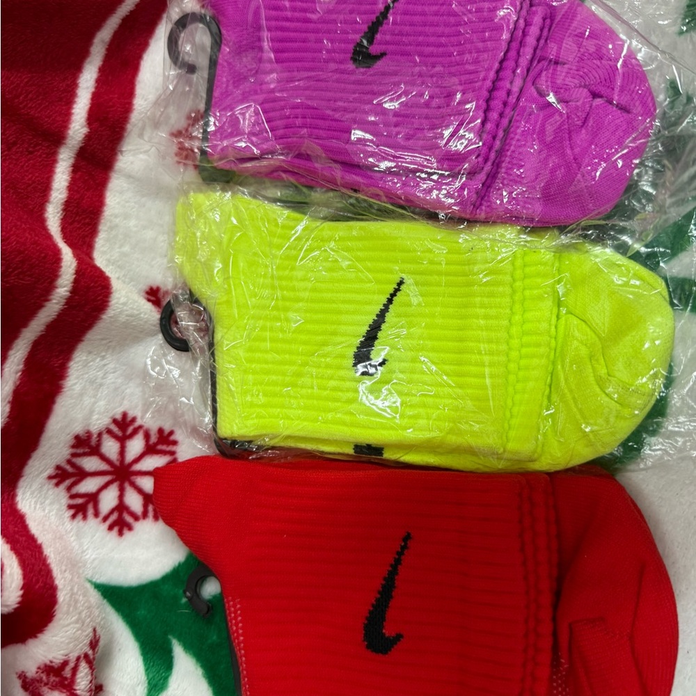 Nike Vibrant Ankle Socks Trio - Purple, Neon Yellow, Red